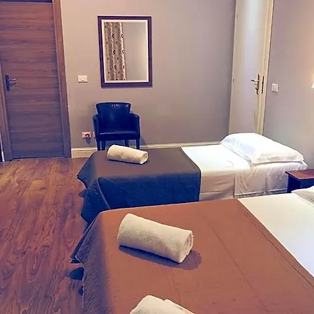 Aida Hotel 2*
