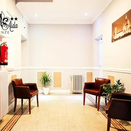 Otel Aida 2*